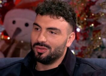 Ledri Vula, Sara Hoxha