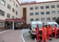 SKANDAL/ Sherr mes bluzave të bardha në vend: Neurologu dh*non mjekun e urgjencës