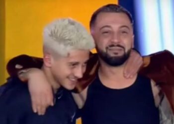 Nuk mbahen lotët/ Gjesti bënë rrëfimin e ndjerë për humbjen e vëllait ‘Qaj cdo natë, më tha në ëndërr që…’