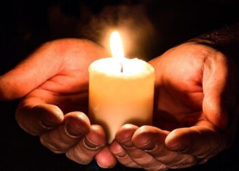 Lajm i trishtë! Ndahet nga jeta gazetarja shumë e njohur shqiptare (Foto/EMRI)