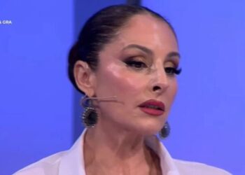 Enada Hoxha, Gerd Vaso