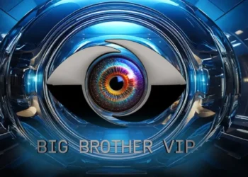 Vjen puthja e parë në buzë mes Gimbos dhe Selin, reagimi i banores nuk ishte ai që pritej! (VIDEO)