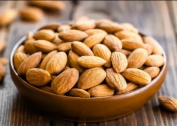 Ja Si të Përdorni Bajamet për Shëndetin e Mëlçisë