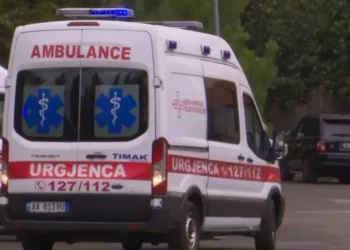 E RENDE/ Gjendet pa shenja jete 44-vjeçarja në Shijak