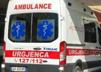 E rëndë në Elbasan/ Ishin duke ruajtur bagëtitë, humbin jetën dy të mitur pasi u mbytën në lumin Shkumbin