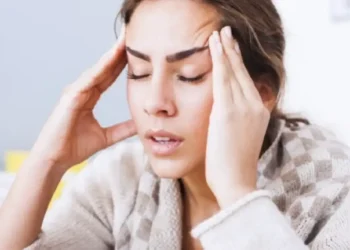 Vuani nga dhimbja e forte e kokes? Ja cila eshte kura natyrale ne shtepi qe mund ta largoje ne pak minuta…