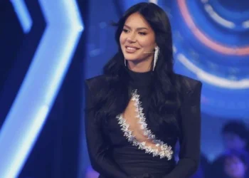 Prezenca e VIP-ave në varrimin e vëllait të Gjestit, Efi Dhedhes reagon ashpër: “Ma shpifët…”