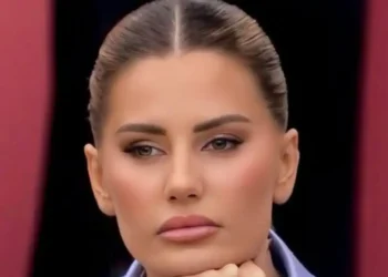 “Sot jeni bashkë me babin”/ Valbona Mhilli humb njeriun e shtrenjtë…