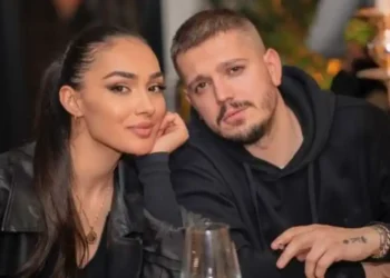 Foli për divorcin e Klea Hutës dhe Elgit Dodës/ Gazetari i njohur hidhet në gjyq nga çifti?