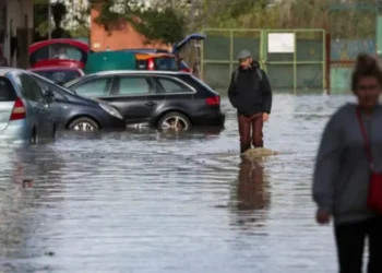 Stuhi shiu dhe shkatërrimtare në Itali, shënohen v*ktima! Jugu ‘përvelohet’ nga i nxehti