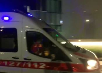 TRAGJEDI në Portin e Durrësit! U godit nga rryma elektrike në bord të anijes, elektriçisti 24-vjeçar VD*S në vend