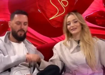 “Afrohu pak…”/ Çfarë ndodhi mes Mirit dhe Selin në Dhomën e Rrëfimit? (Video)