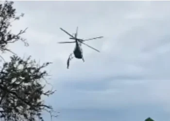 Tragjedi ajrore! Rrëzohet helikopteri, fatkeqësisht nuk ka të mbijetuar!