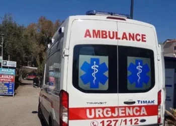 Tragjike në vend! Gjendet pa shenja jete 20 vjecarja në banesë