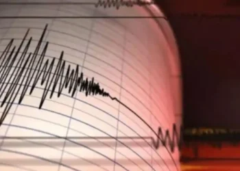 E fundit shteti fqinj nuk gjen qetësi, goditet nga një tjetër tërmet i fortë! Ja sa ishte magnituda dhe epiqendra