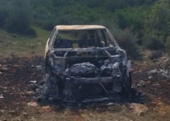 Kr*m m*kabër! Del fotoja, ky është i riu shqiptar që u prangos dhe u gjet i djegur brenda në makinë