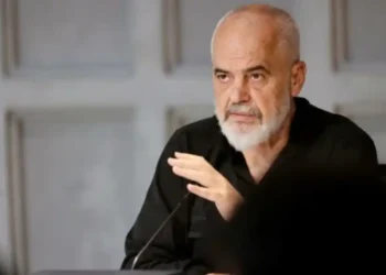 Zbulohet qeveria e re e kryeministrit Rama