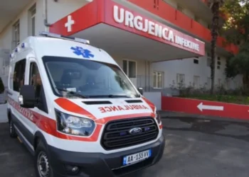 E rëndë në vend! Makina përpIas fëmijën 4 vjecar, raportohet për…