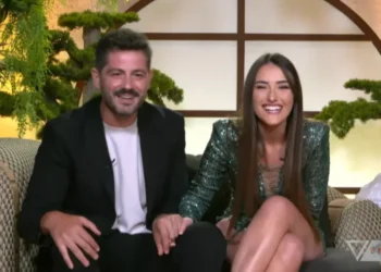 U puth me Indrin ne Ferma Vip/ Keshtu reagojne familjaret e Vaneses