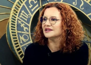 E ‘trembur’ nga yjet, Meri Gjini paralajmëron fuqishëm këto 2 shenja ‘Duhet të lani borxhet me patjetër…’