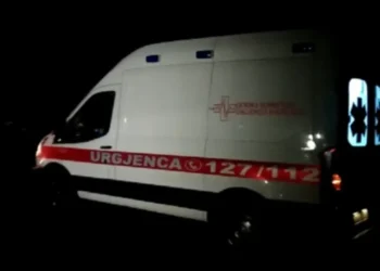 Ngjarje trondutëse! Burri gjendet pa jetë brenda në makinë