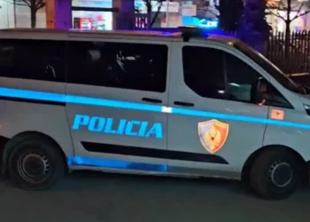 Policia: Konflikti në Bathore mes të miturve, pesë të plagosur