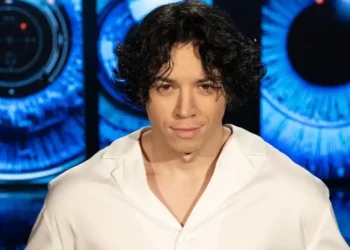 Flet sërish babai i Malit, deklarata të forta për Violetën