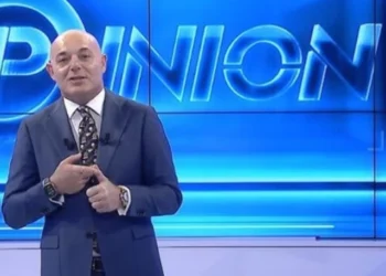 E PAPRITUR në Opinion! Të ftuarit përfundojnë në përleshje fizike. Blendi ndërhyn, por…