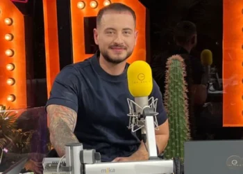 ‘S’më ha k…’ E TURPSHME! Xum Allushi shpërthen me fjalë të rënda ndaj Top Channel!