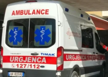 E rëndë/ H*dhet nga kati i katërt i pallatit, nd*rron jetë 33-vjeçari, ja detajet e para rreth ngjarjes…