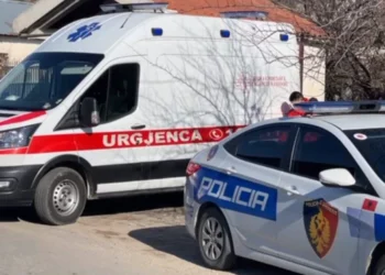 Aksident tragjik në vend! U përpIas nga kamioni, humb jetën i riu që udhëtonte me motor