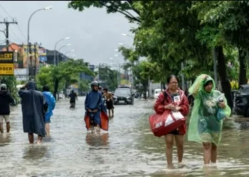 Rrebeshe dhe përmbytje, 14 persona humbin jetën në këtë shtet! Ja cfarë raportohet