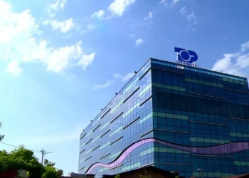 Sherr mes gazetaresh në Top Channel! Konflikti ka degraduar deri në përpIasje fizike?