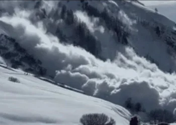 E TMERRSHME! Shembet orteku i dëbores, humbin jetën 3 persona!