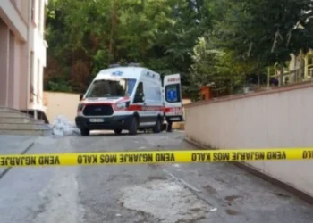 Ngjarje e rëndë në kryeqytet! 51-vjecarja hidhet nga lartësia, raportohet se…