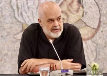 Valë e madhe dorëheqjesh pas urdhërit të Ramës, kush janë bashkitë që nuk po e zbatojnë?