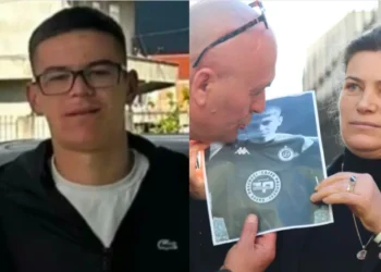 ‘Erald bir, të qaj sot si për tim bir!’ Reagon e prekur nëna e Martin Canit pas vr*sjes së një tjetër 14 vjecari në vend!