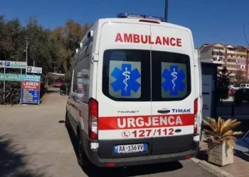 Tronditëse! Gruaja gjendet e p*jetë në banesën e saj në Sarandë