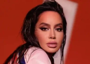 Dafina Zeqiri bëhet nënë për herë të parë