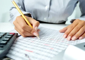 Zbardhet ligji për faljen e taksave dhe tarifave vendore, kush përfiton dhe cilat janë kushtet