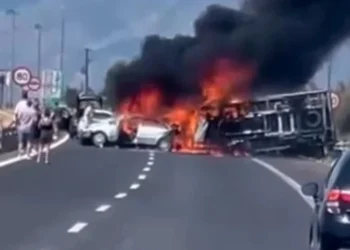 ‘Bërtisnin ndihmë, ndihmë…’ detaje tr*nditëse nga aksidenti ku humbën jetën 3 shqiptarë ‘Po ktheheshin nga dasma…’