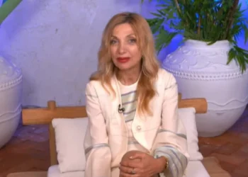 Video VIRALE e Mimoza Ahmetit në moshën 20 vjecare: Ja si dukej dhe cfarë deklaronte ajo dikur!