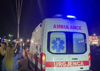 Lajm i rëndë: Dyshohet se konsumuan karamele, 3 fëmië të mitur në vend raportohet se…