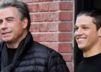 Tragjike: Vd*s në moshën 33 vjeçare ‘djali’ i aktorit John Travolta!