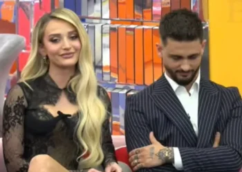 Dj Gimbo i dergon Selinit mesazhin e papritur: Seriozisht po më le pa…