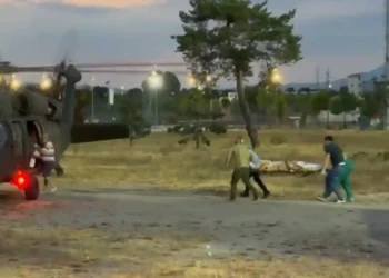 Përmbyset makina, drejtuesi transportohet me helikopter te Trauma në Tiranë