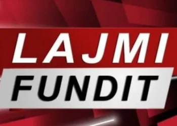 E rëndë në Tiranë! Vr*tet me th*kë në mes të Tiranës i riu (EMRI)