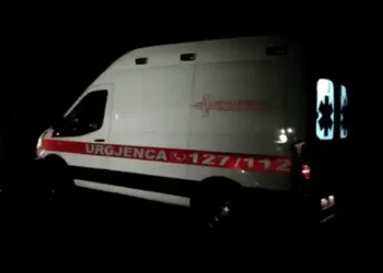 E rëndë/ Po tentonte të kalonte lumin, humb jetën gruaja në Tiranë