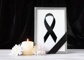 TRAGJIKE! Aksidenti ajror i merr jetën këngëtari të shumë njohur (Emër + Foto)