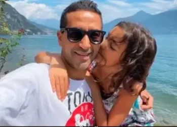 TRAGJIKE! Babai i merr jetën vajzës së tij 9 vjecare, duke e mb*tur në liqen